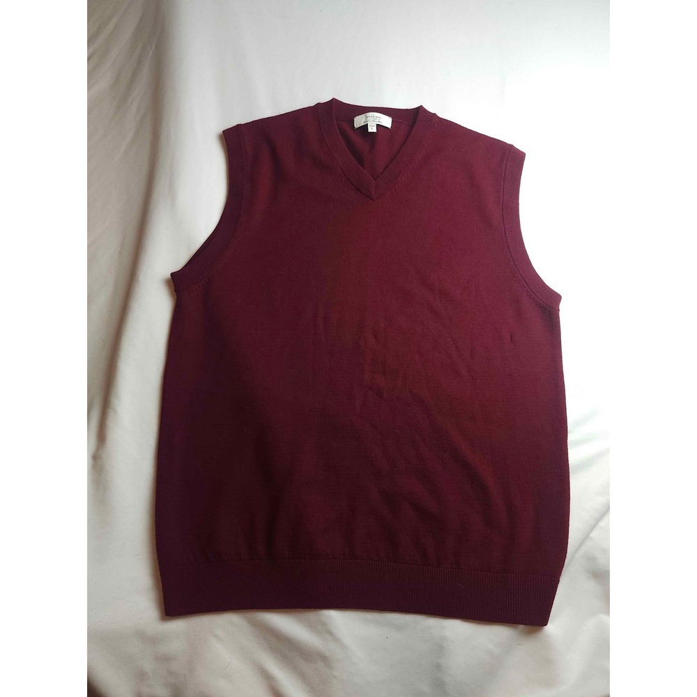 Turnbury Mens Large Burgundy Extra Fine Merino Wool V-Neck Sweater Vest